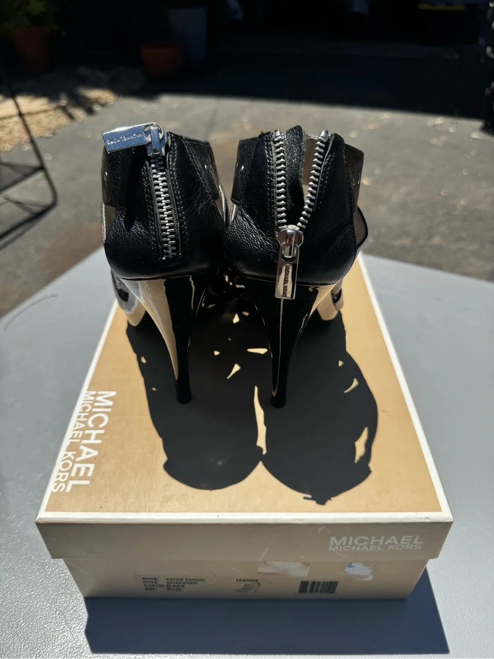 Michael Michael Kors Astor Black Leather Studded Heeled Sandals | Size 8.5
